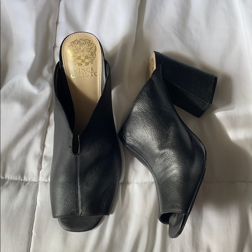 Vince Camuto Jesika Black Pebble Leather mules